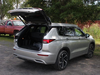 2022 Mitsubishi Outlander SEL
