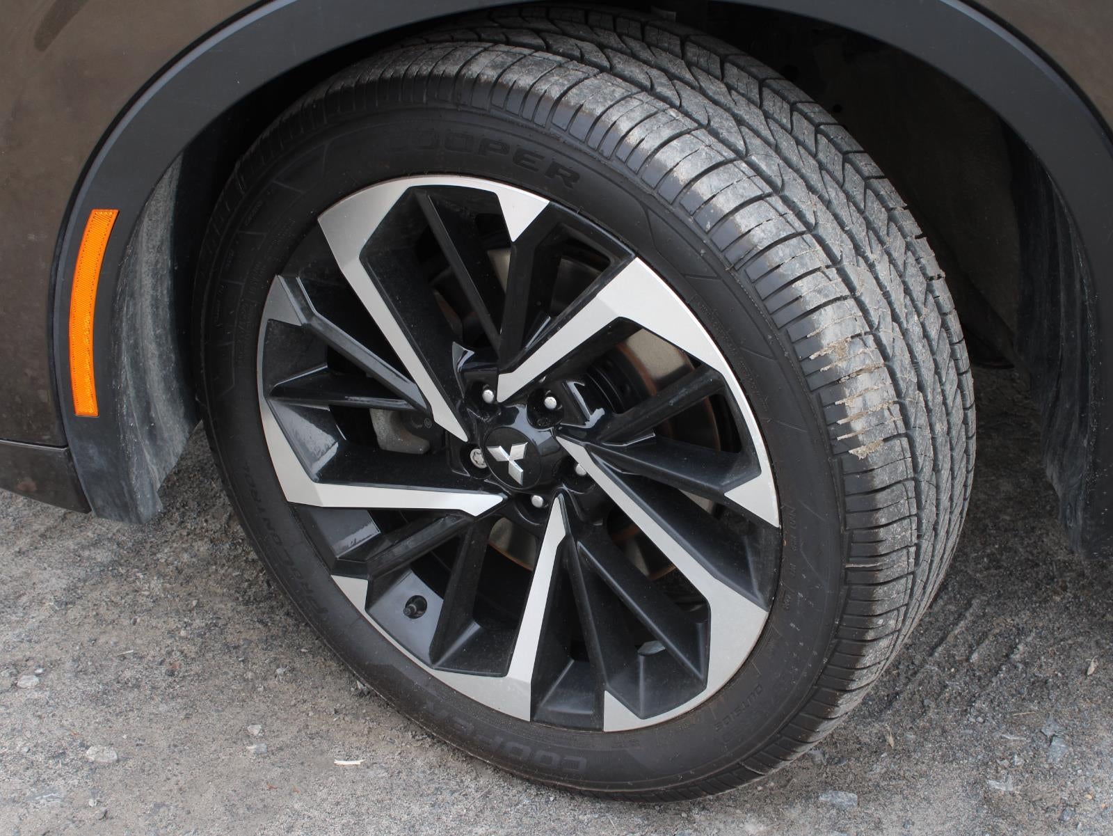 2023 Mitsubishi Outlander SEL