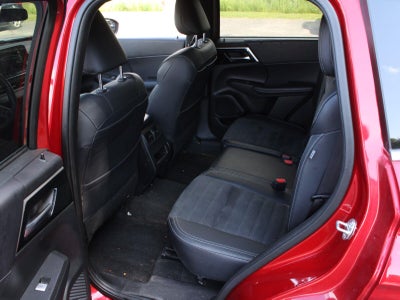 2024 Mitsubishi Outlander SE Black Edition w/Pano Roof