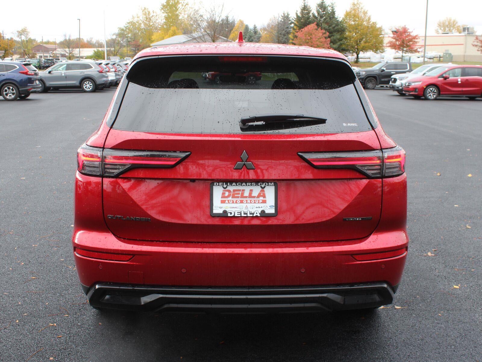 2026 Mitsubishi Outlander LE