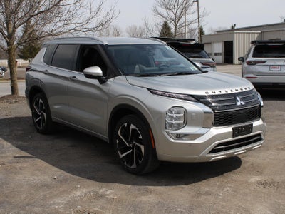 2024 Mitsubishi Outlander SEL