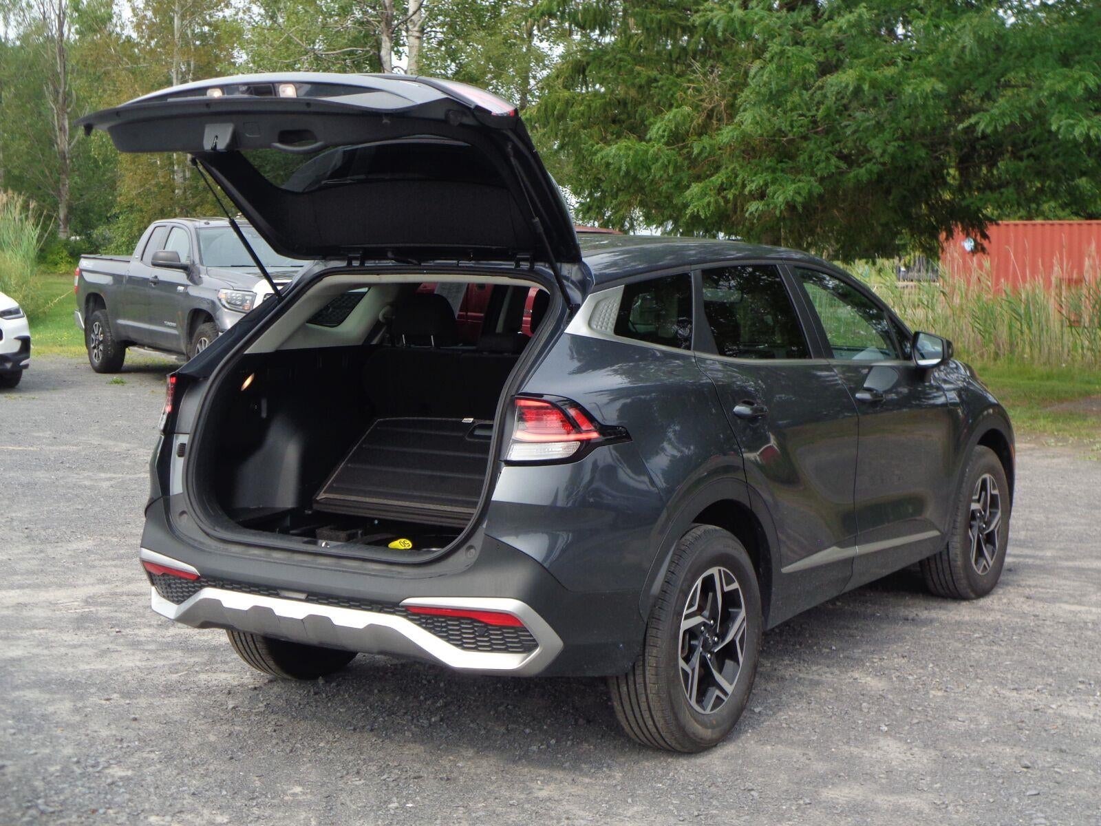 2024 Kia Sportage LX
