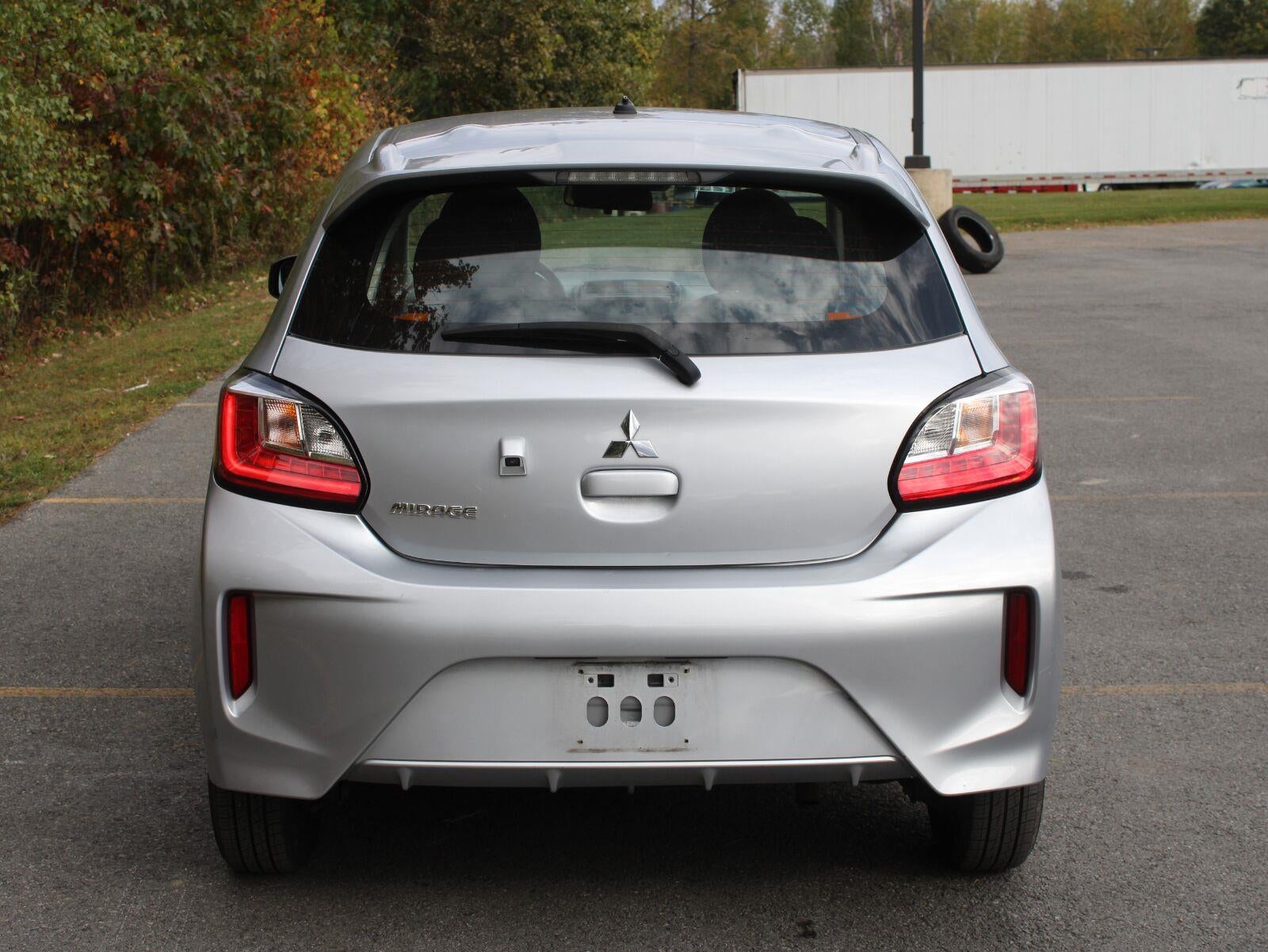 2022 Mitsubishi Mirage ES