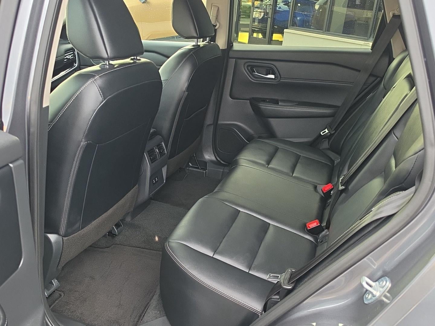 2026 Nissan Rogue SL