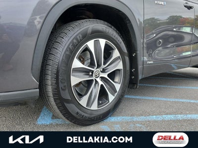 2021 Toyota Highlander Hybrid XLE