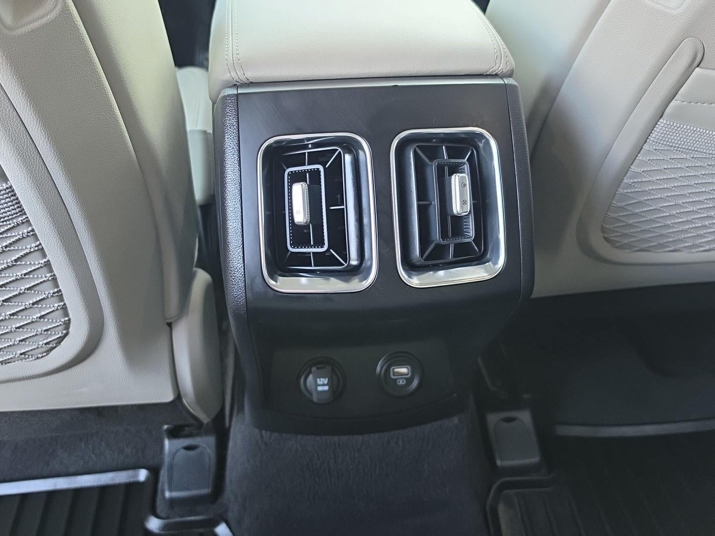 2023 Kia Sorento X-Line S