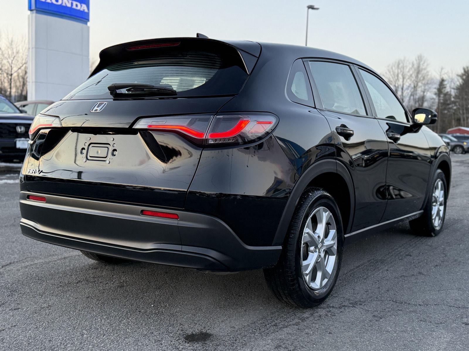2025 Honda HR-V LX