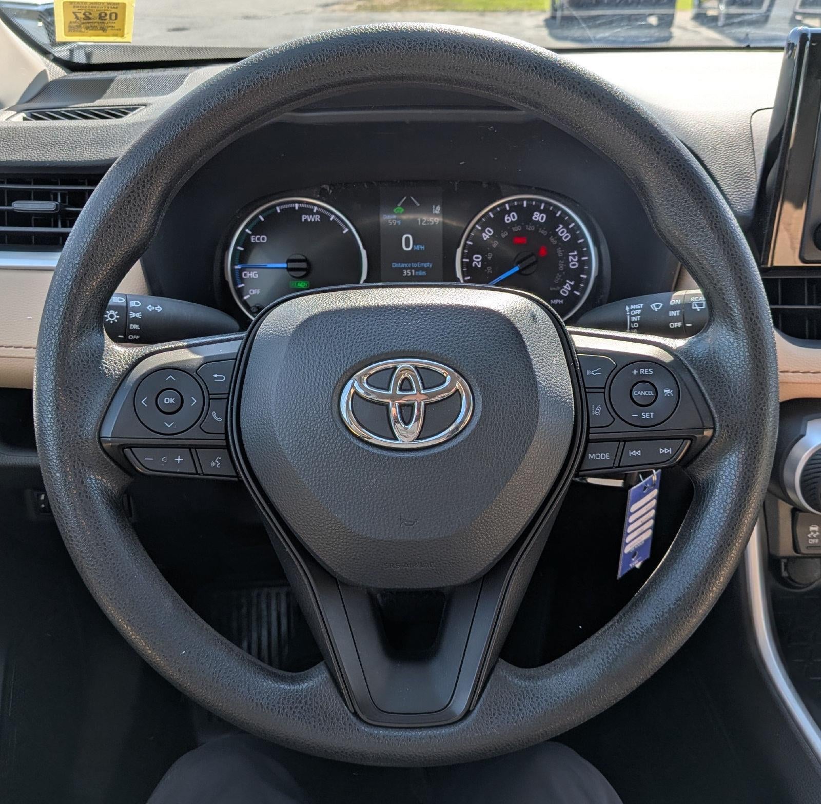 2022 Toyota RAV4 Hybrid LE