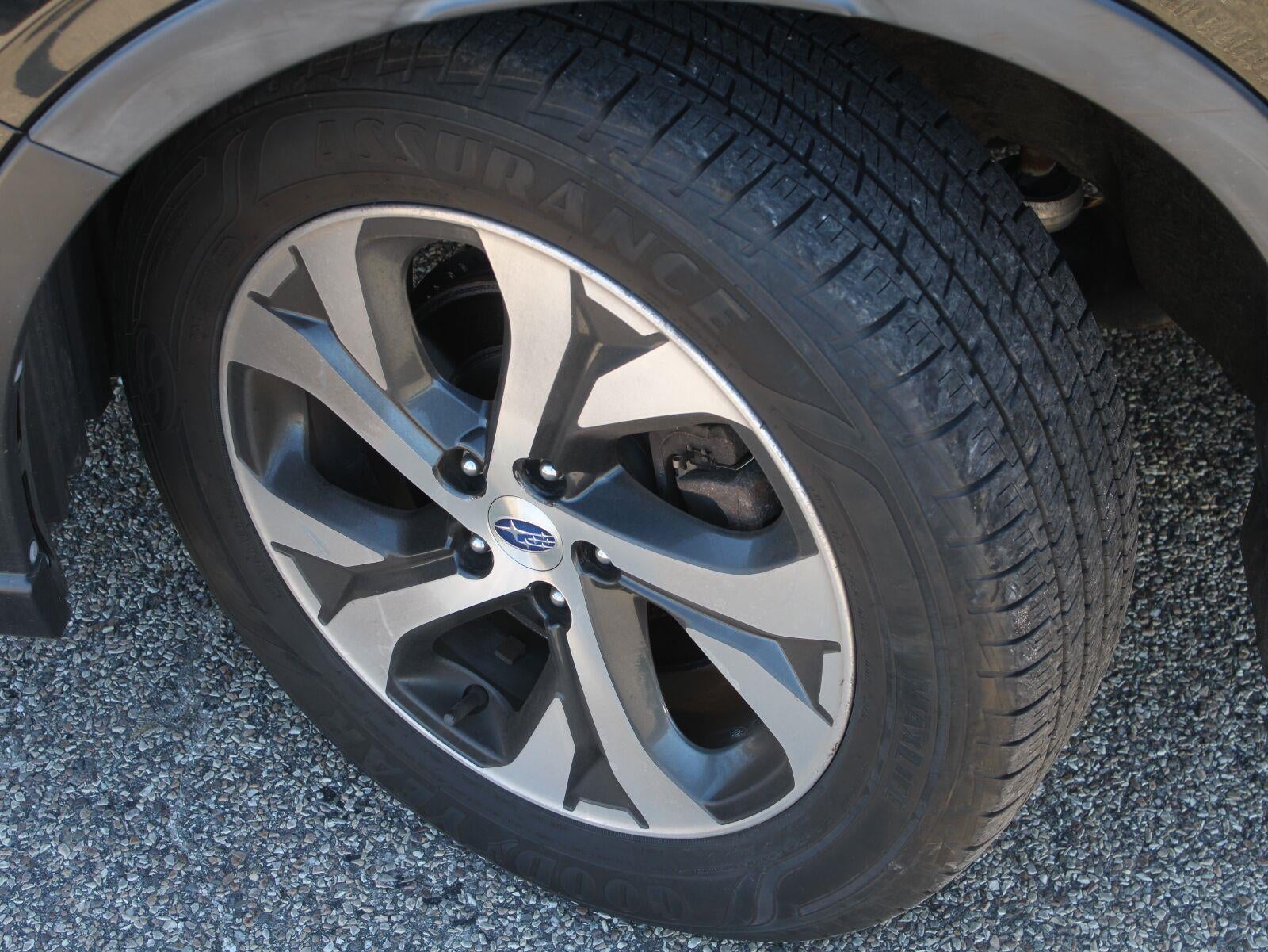 2020 Subaru Outback Touring XT
