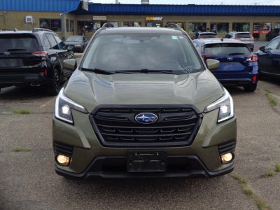 2022 Subaru Forester Premium