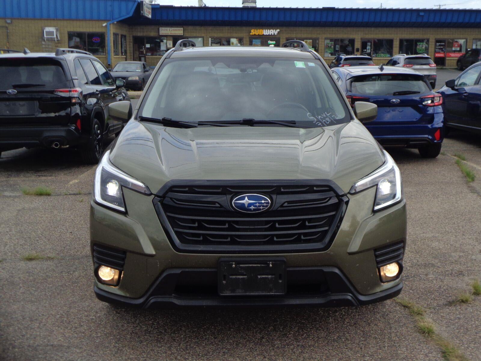 2022 Subaru Forester Premium