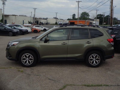 2022 Subaru Forester Premium