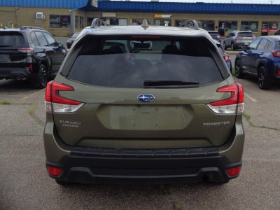 2022 Subaru Forester Premium