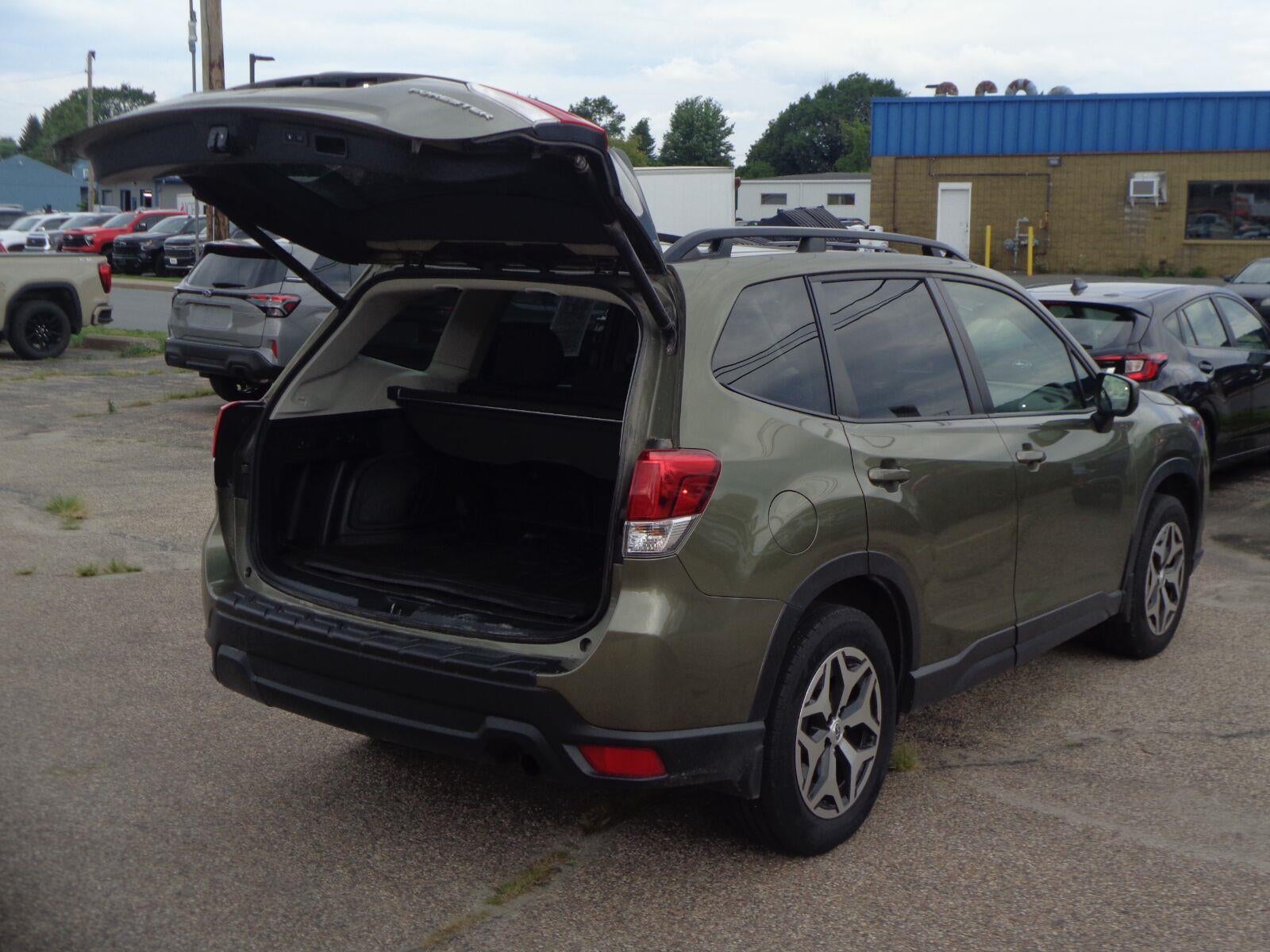 2022 Subaru Forester Premium