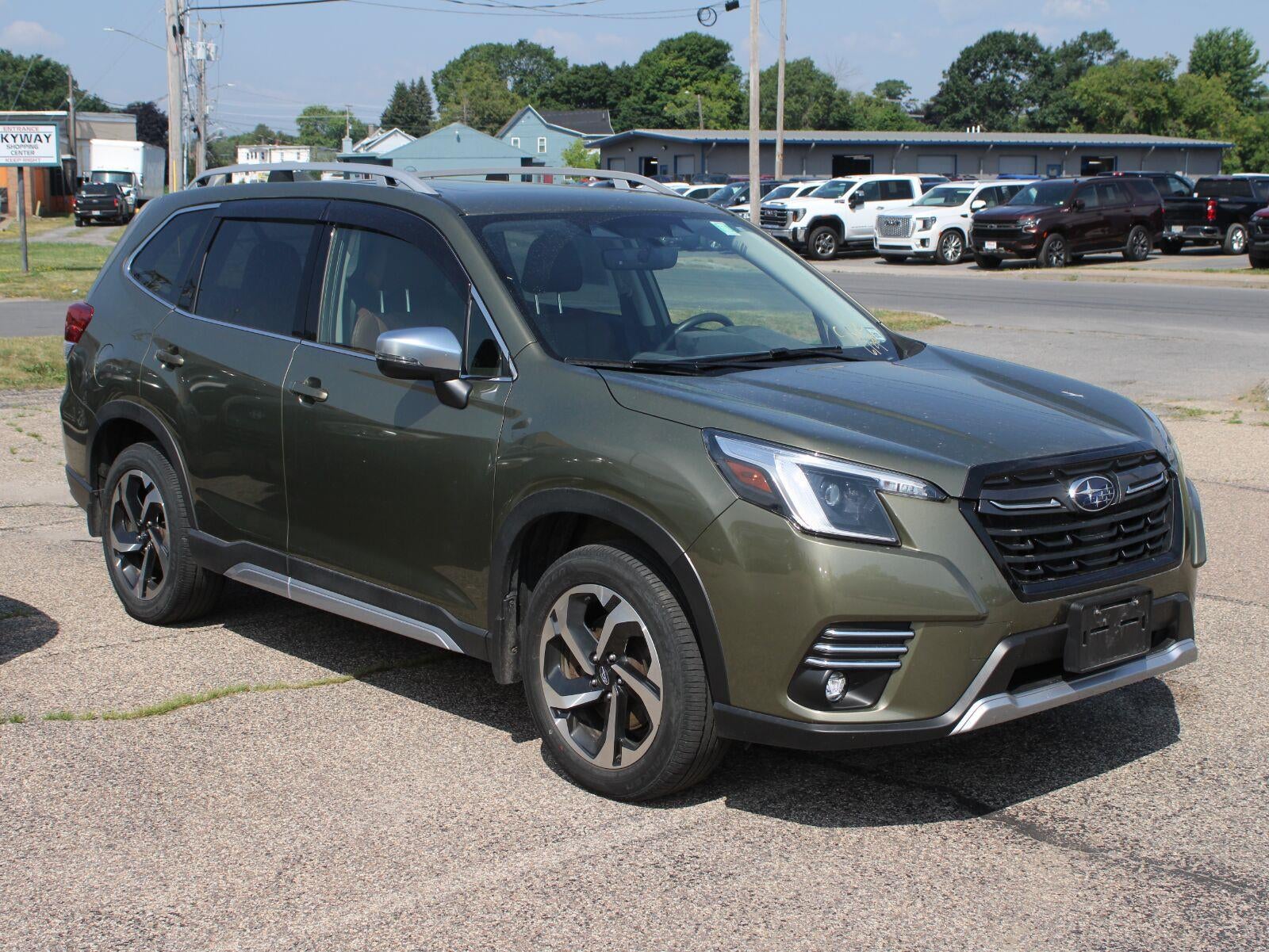 2023 Subaru Forester Touring