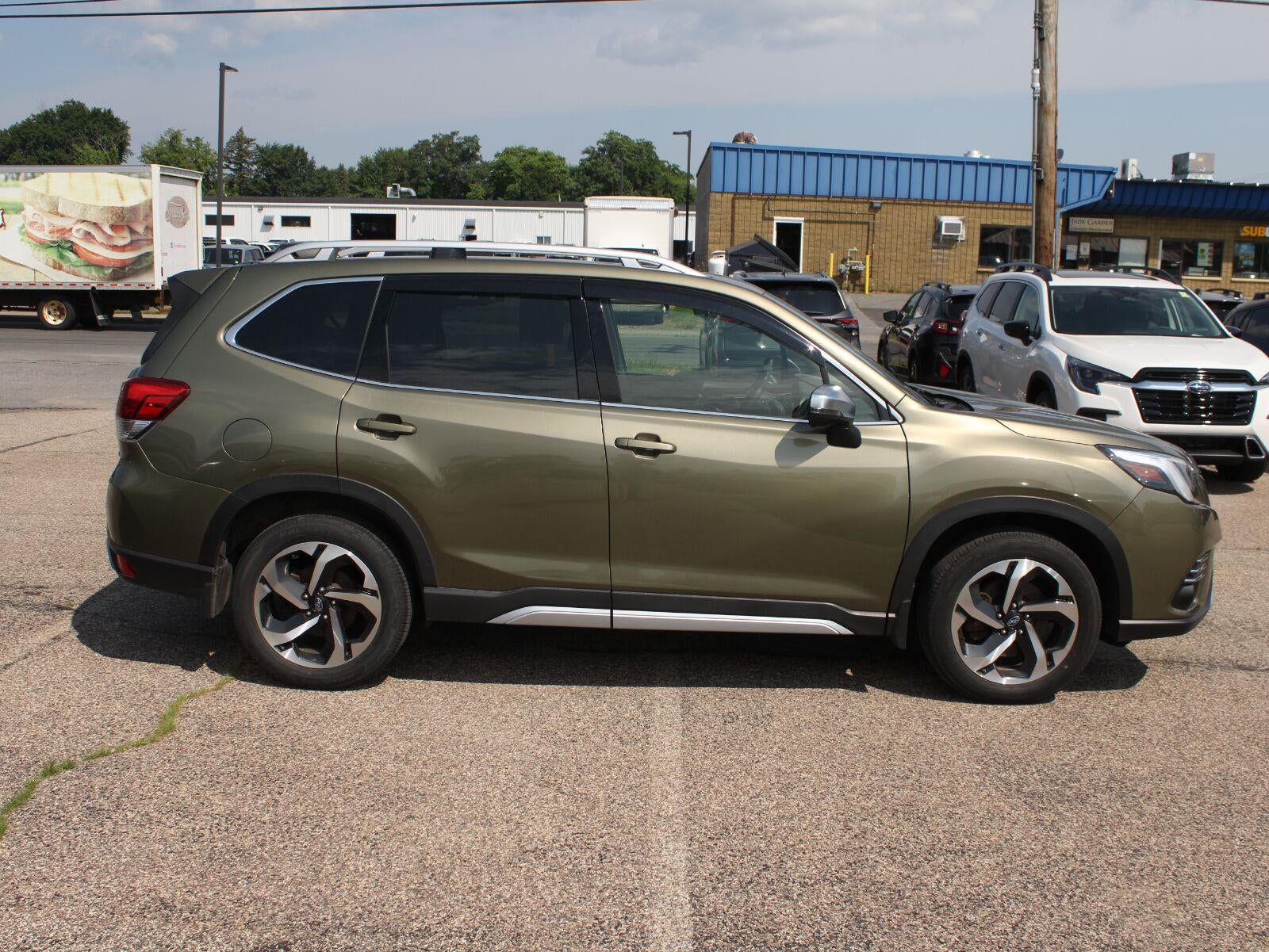 2023 Subaru Forester Touring