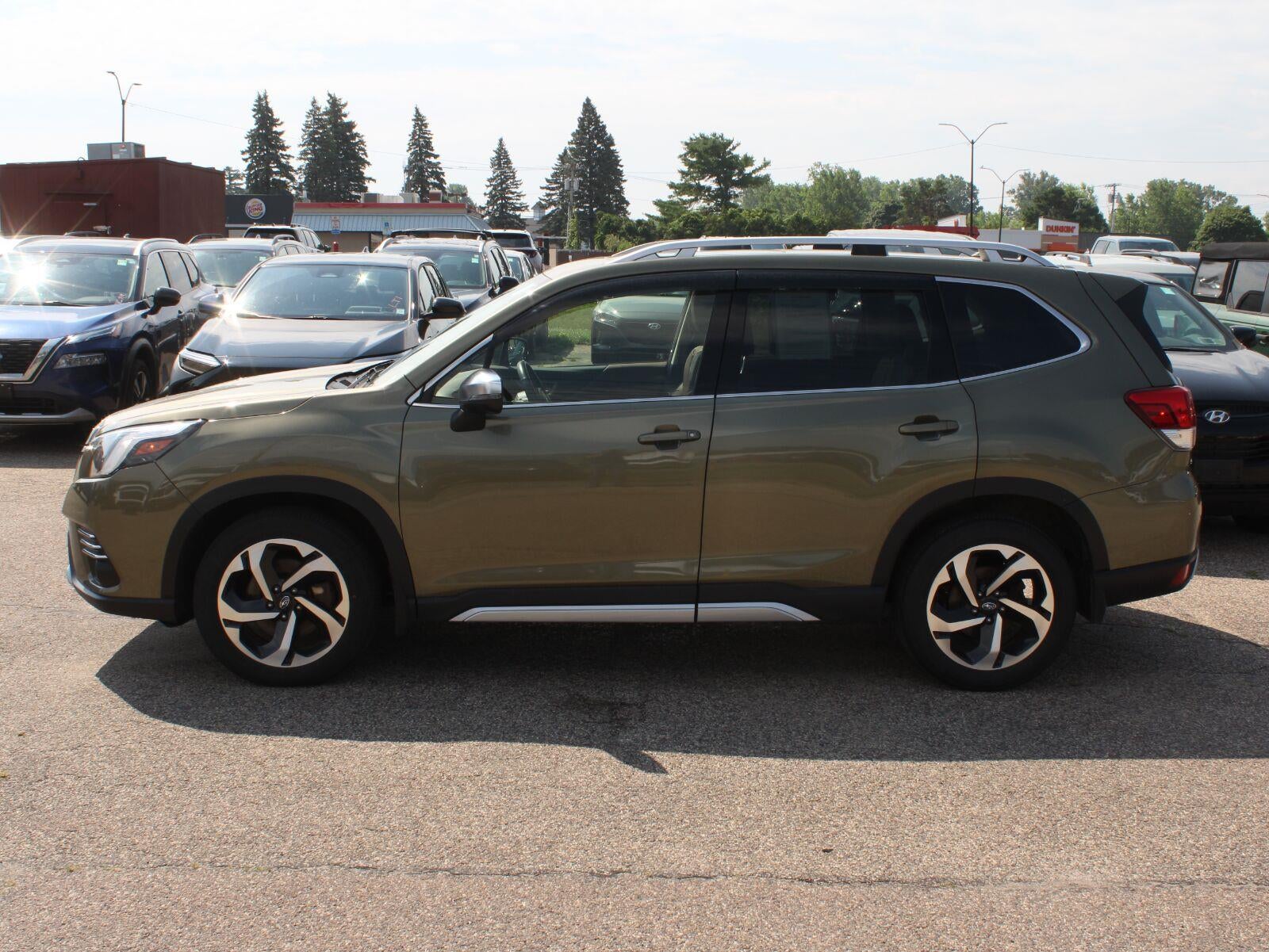 2023 Subaru Forester Touring