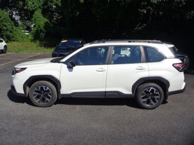 2025 Subaru Forester Base