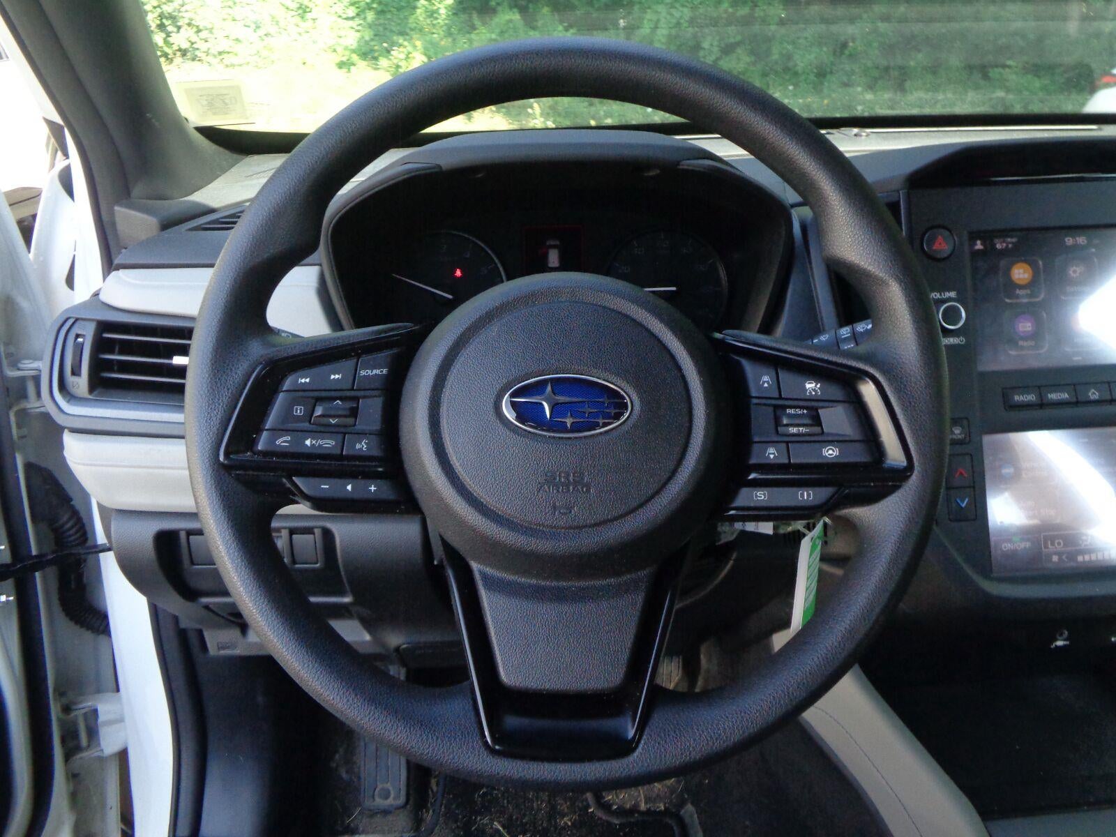 2025 Subaru Forester Base