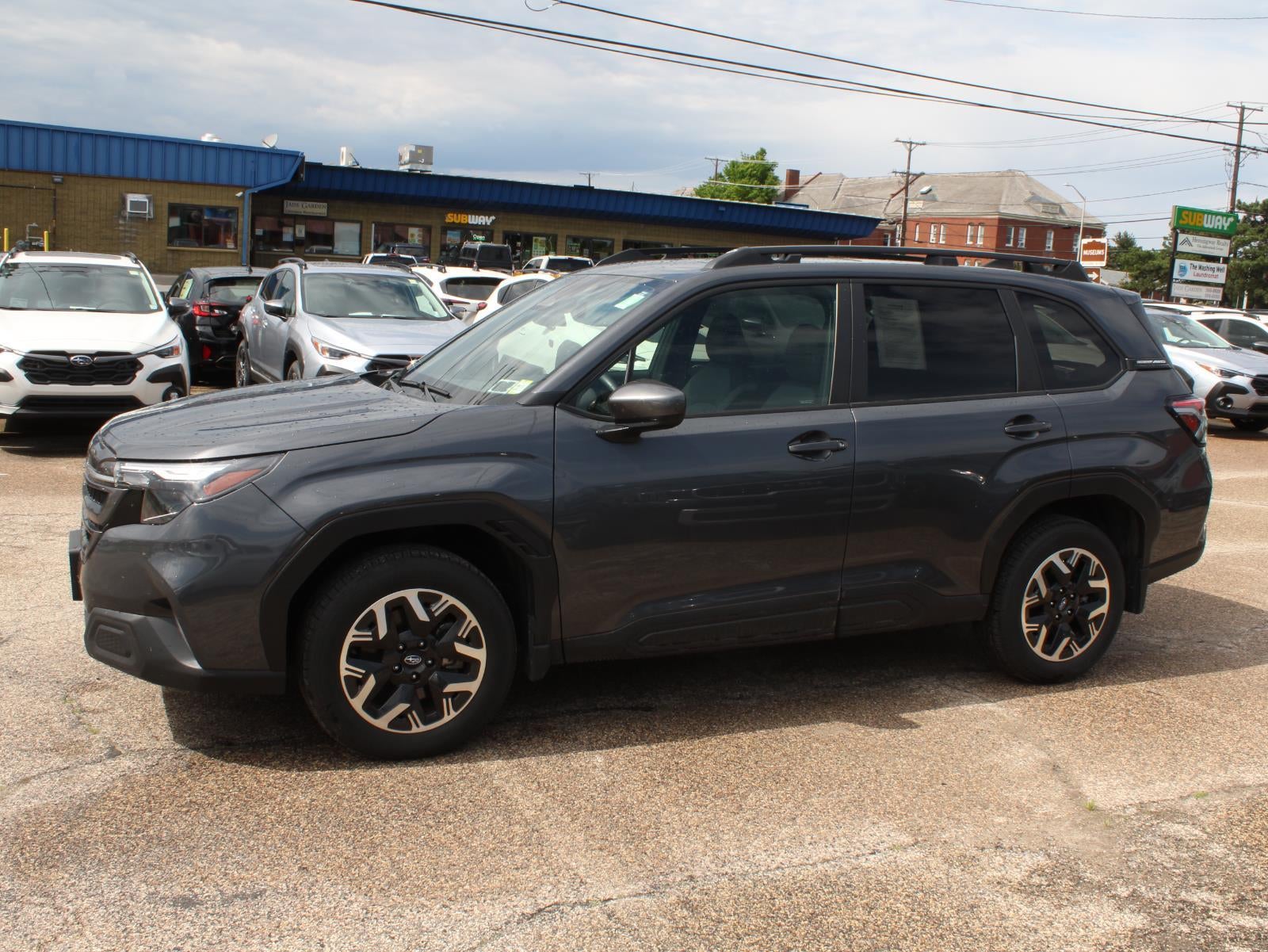 2025 Subaru Forester Premium