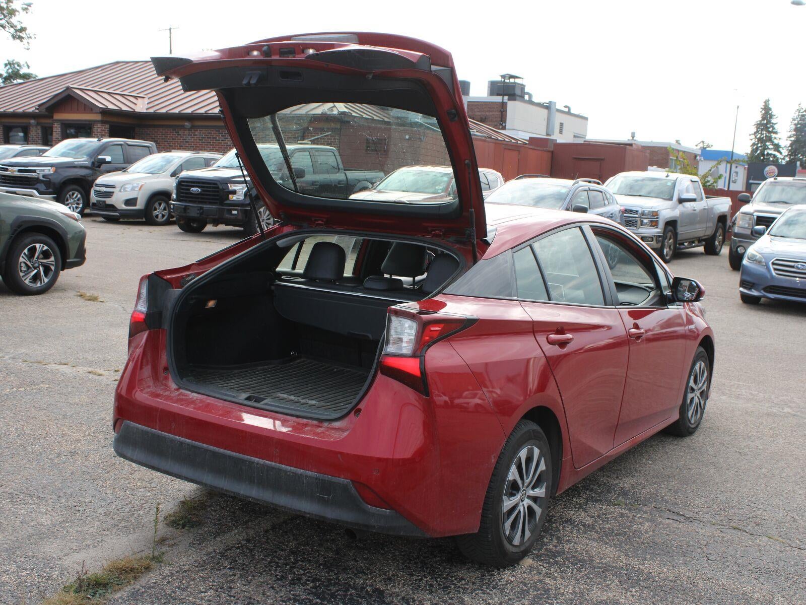 2020 Toyota Prius XLE