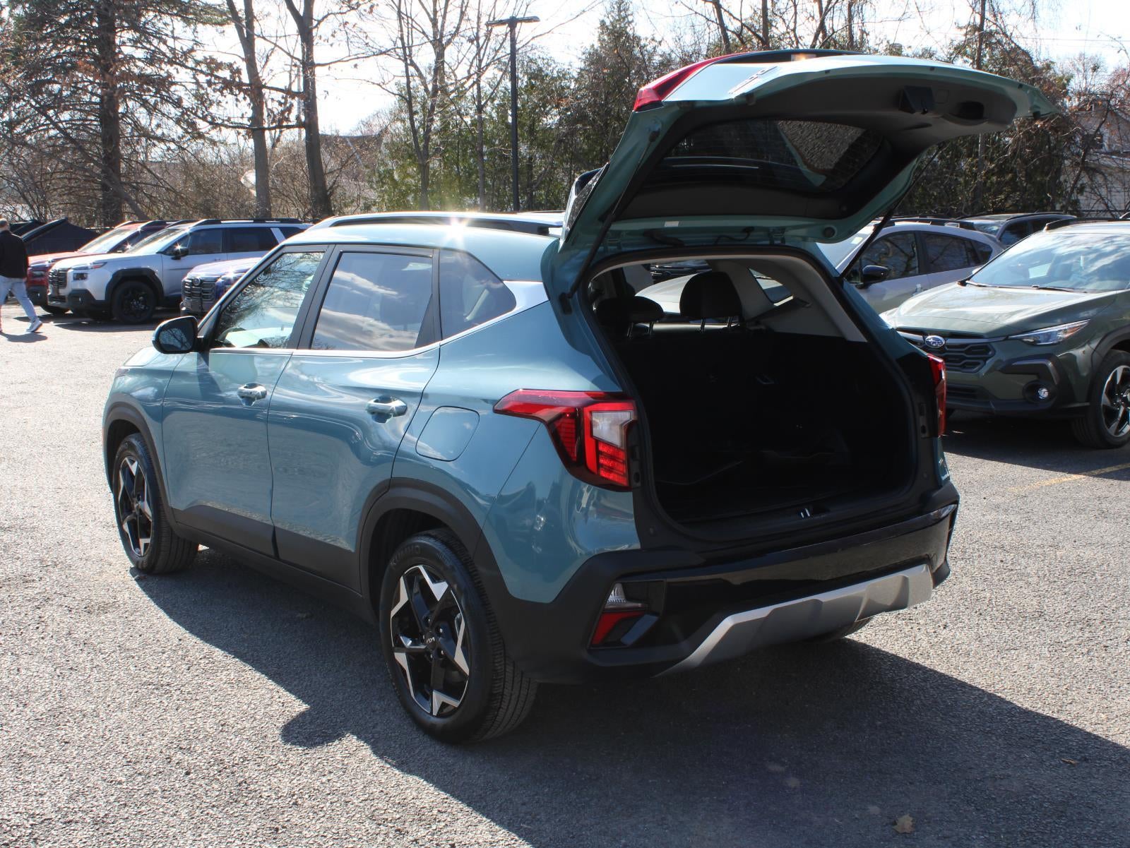 2024 Kia Seltos EX