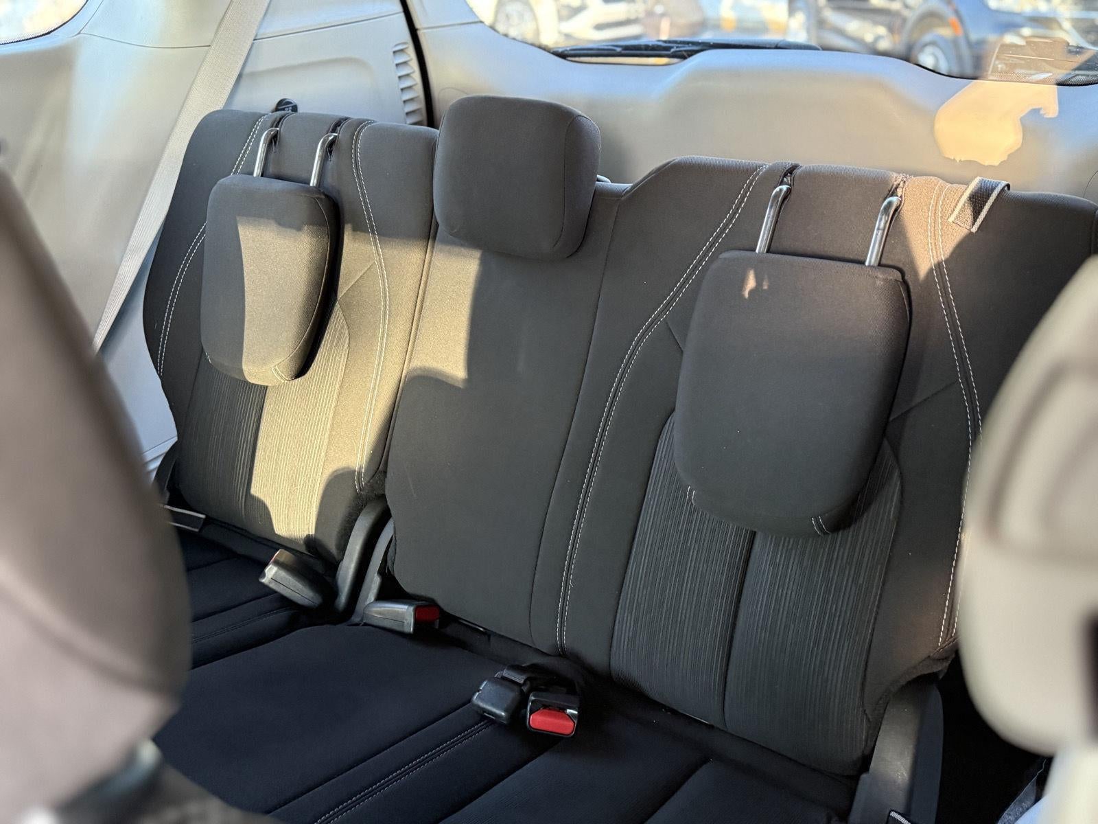 2024 Chrysler Voyager LX