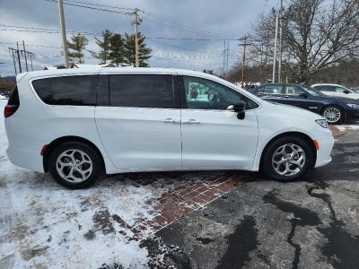 2024 Chrysler Pacifica Limited