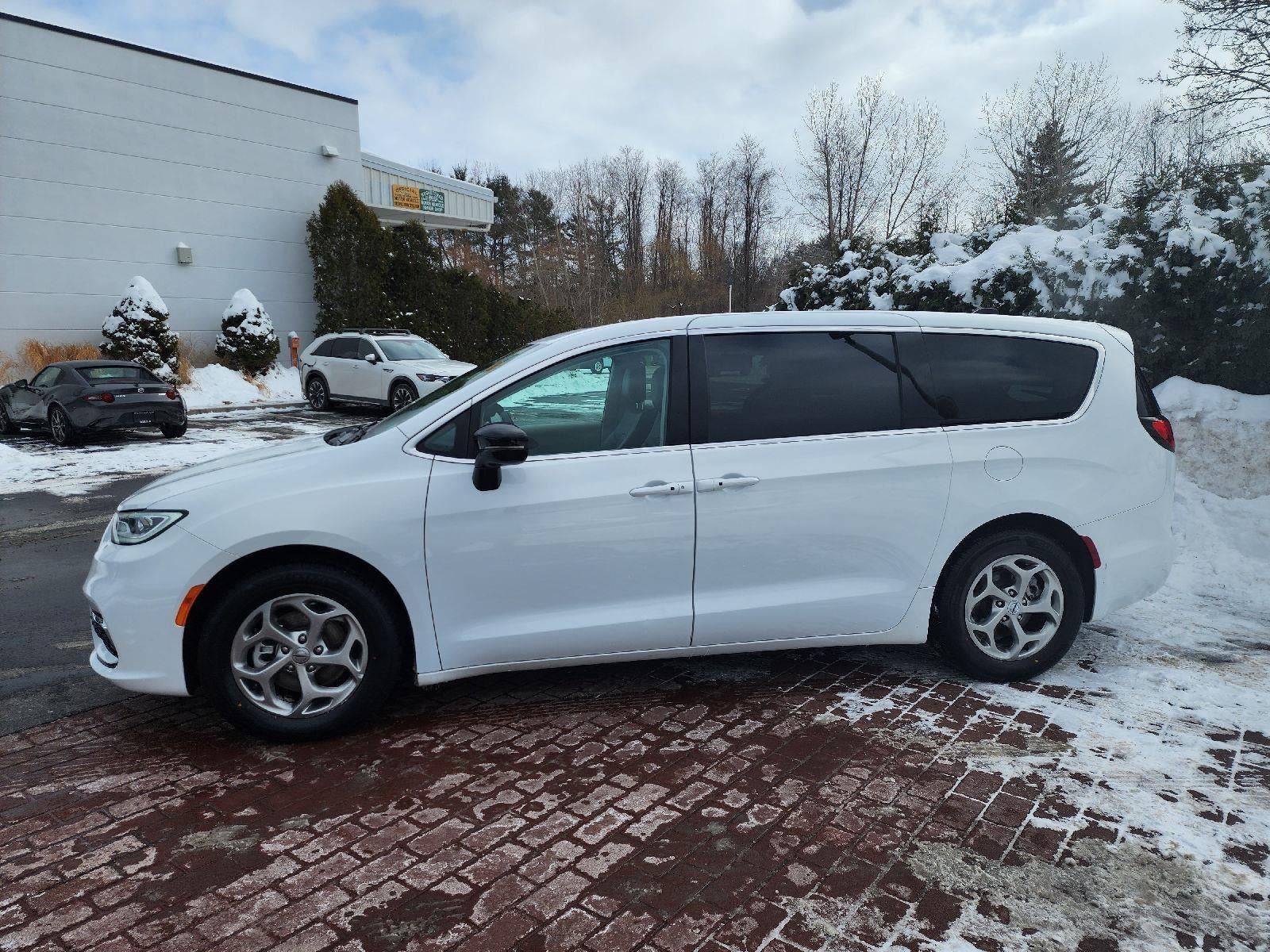 2024 Chrysler Pacifica Limited