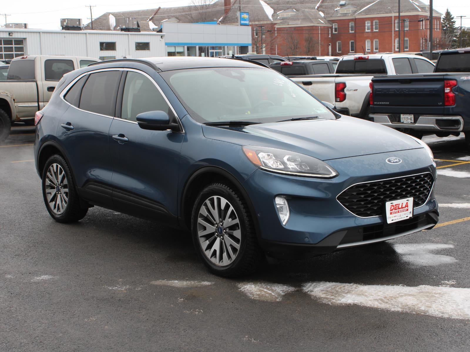 2020 Ford Escape Titanium