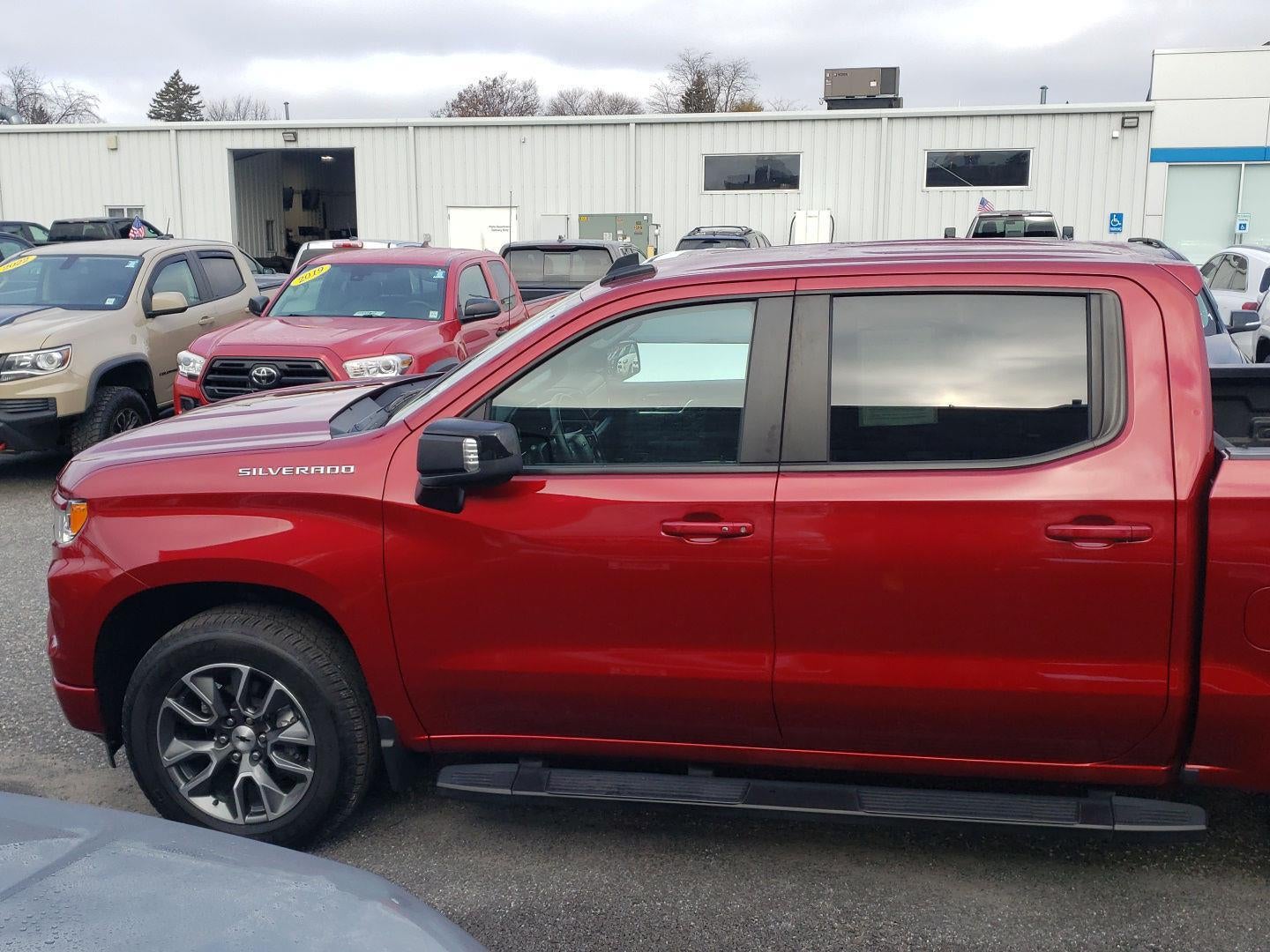 2024 Chevrolet Silverado 1500 RST