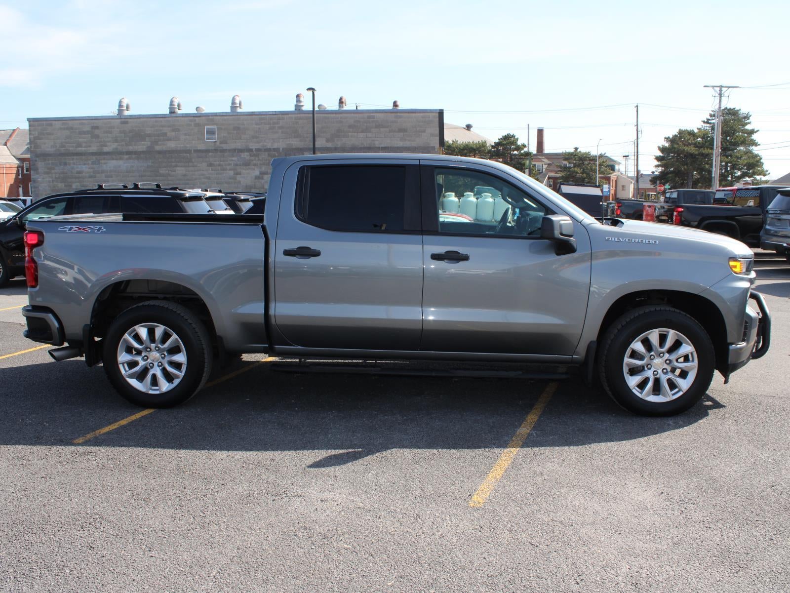 2020 Chevrolet Silverado 1500 Custom