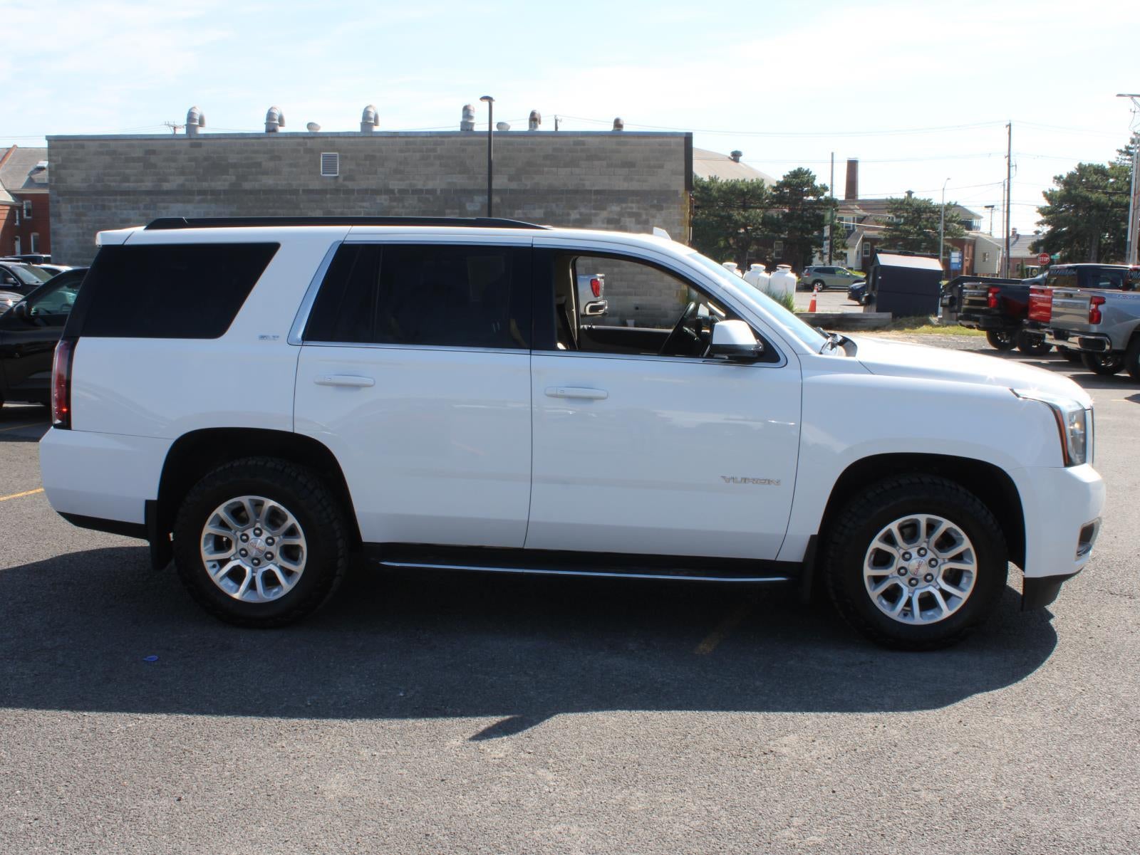 2020 GMC Yukon SLT