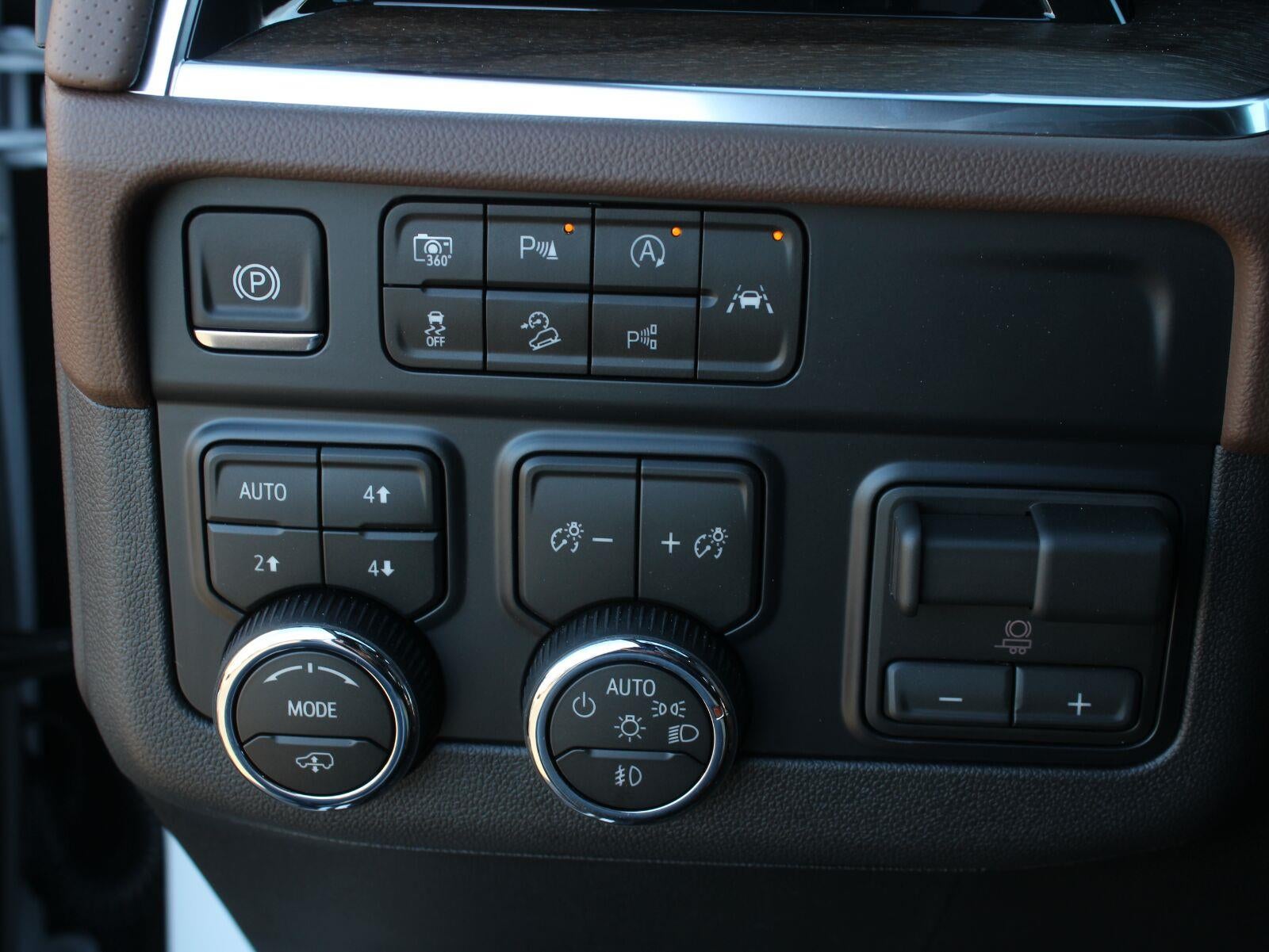 2027 Chevrolet Suburban High Country