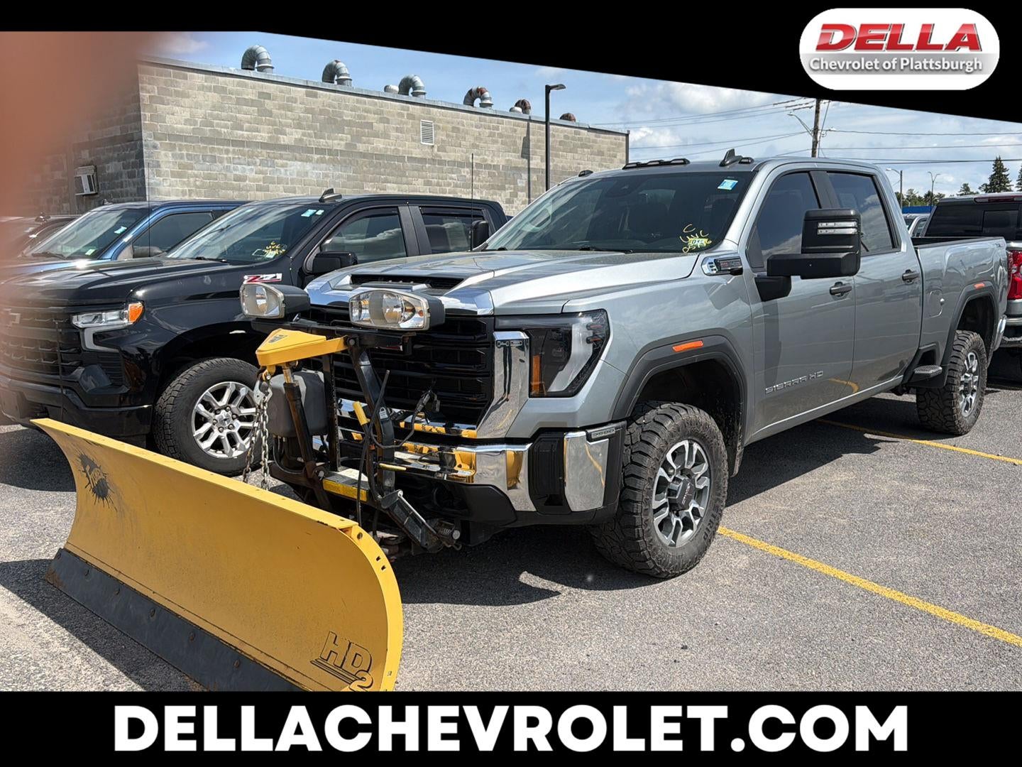2024 GMC Sierra 4WD Crew Cab Standard Box Pro's photo