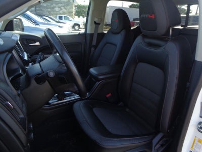2022 GMC Canyon 4WD AT4 w/Cloth