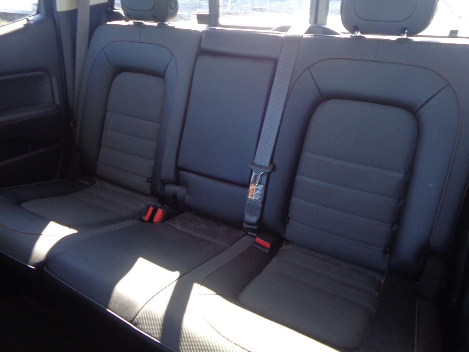 2022 GMC Canyon 4WD AT4 w/Cloth