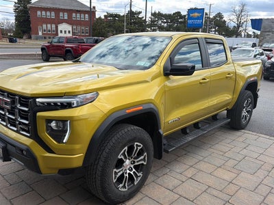 2023 GMC Canyon AT4