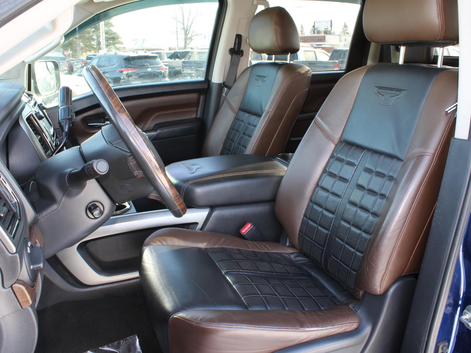 2017 Nissan Titan Platinum Reserve