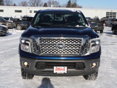 2017 Nissan Titan Platinum Reserve