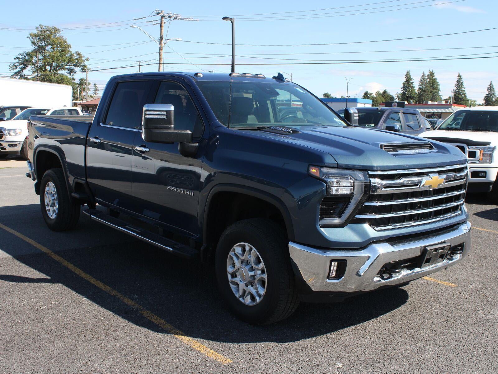 2024 Chevrolet Silverado 3500 HD LTZ