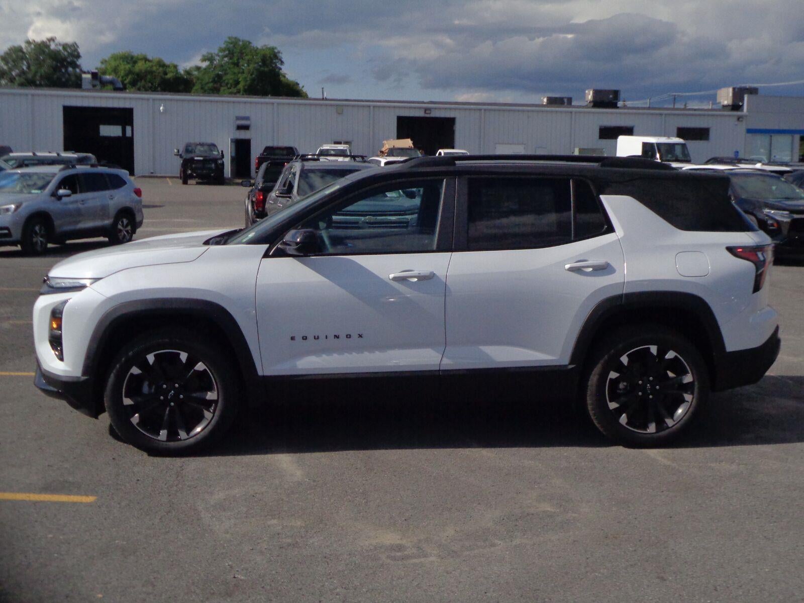 2027 Chevrolet Equinox RS
