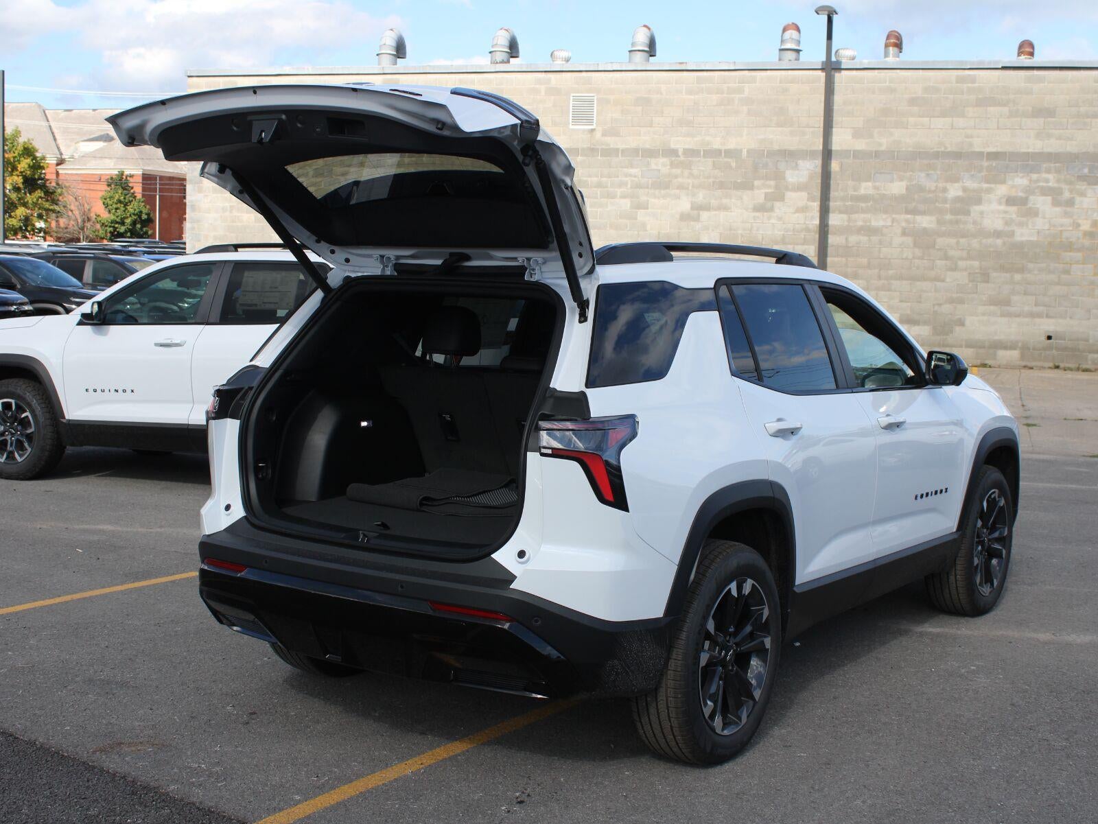 2027 Chevrolet Equinox RS