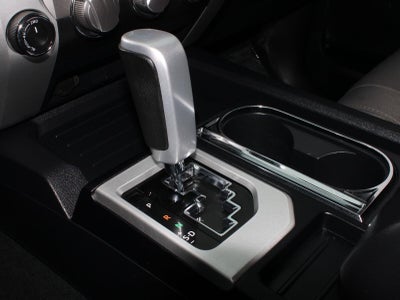 2017 Toyota Tundra SR5 5.7L V8