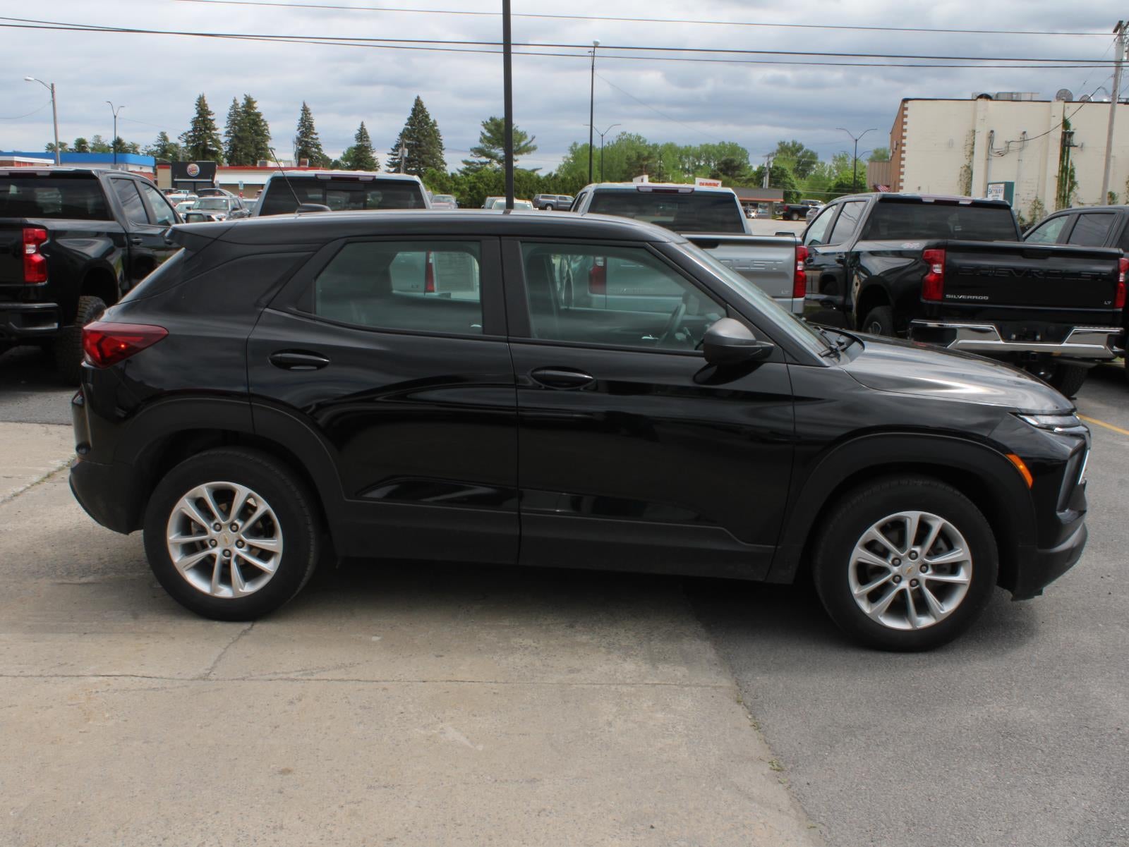 2024 Chevrolet Trailblazer LS