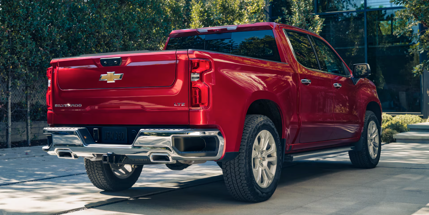 blue 1500 silverado outside